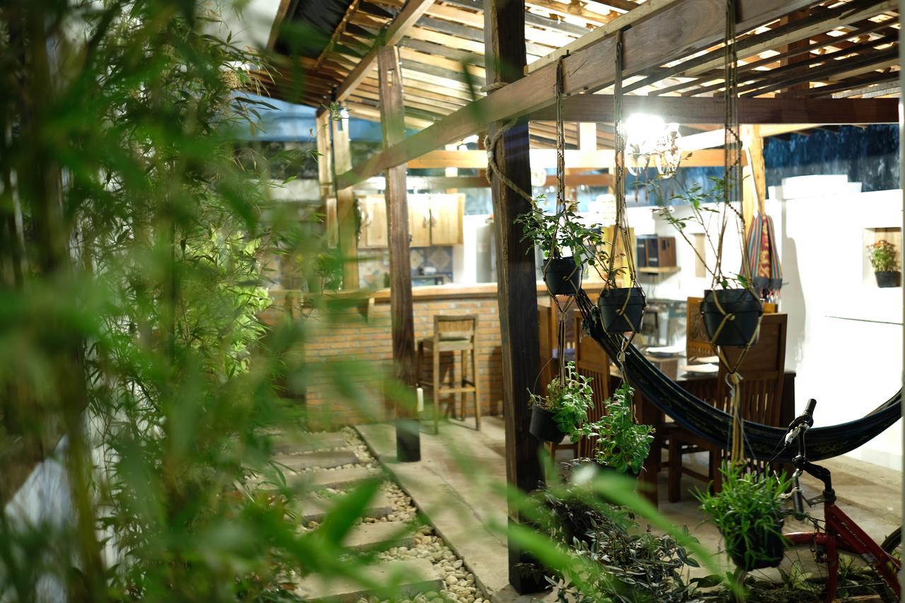Wood Stone Vandrerhjem Yogyakarta Eksteriør bilde